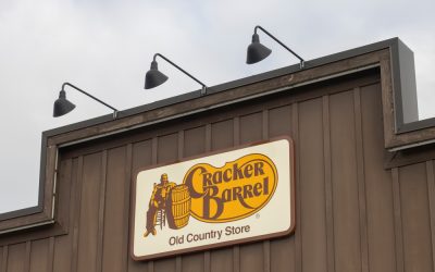 The Benefits of Regular Sign Maintenance and Repair Services for Business Signs