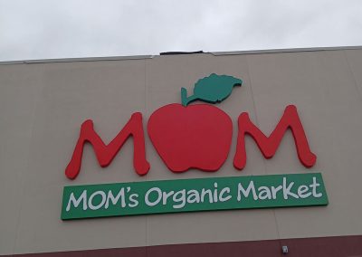 MOM’S Organic Market, Mt. Prospect, IL